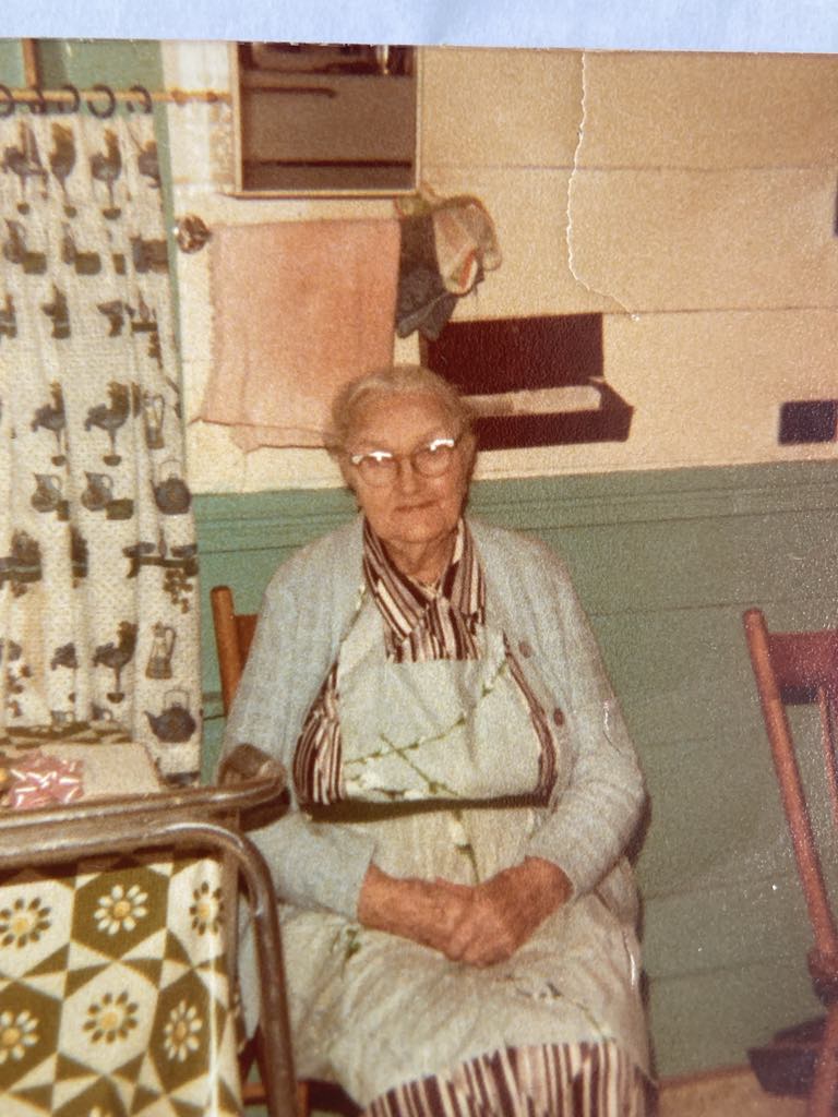 Isobel MacEachern